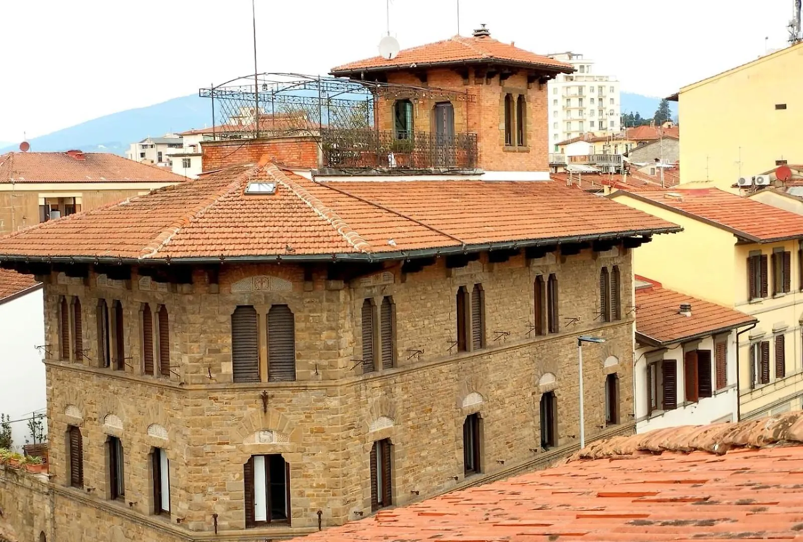 Florence Rooftop Retreat Italy